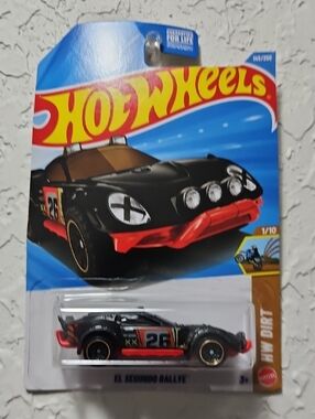 Hot Wheels El Segundo Rallye Kids Toy Car — Black and Red